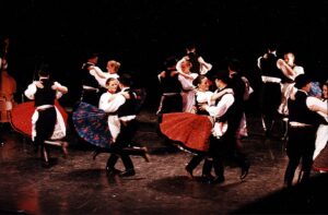Budapest Ensemble: couple dance